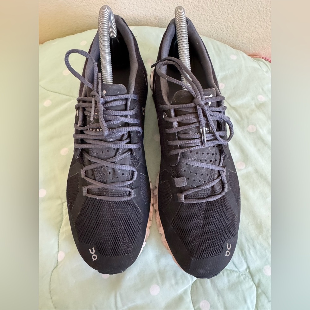 On Running Black Sneakers Womens size 8 - Picture 7 of 16